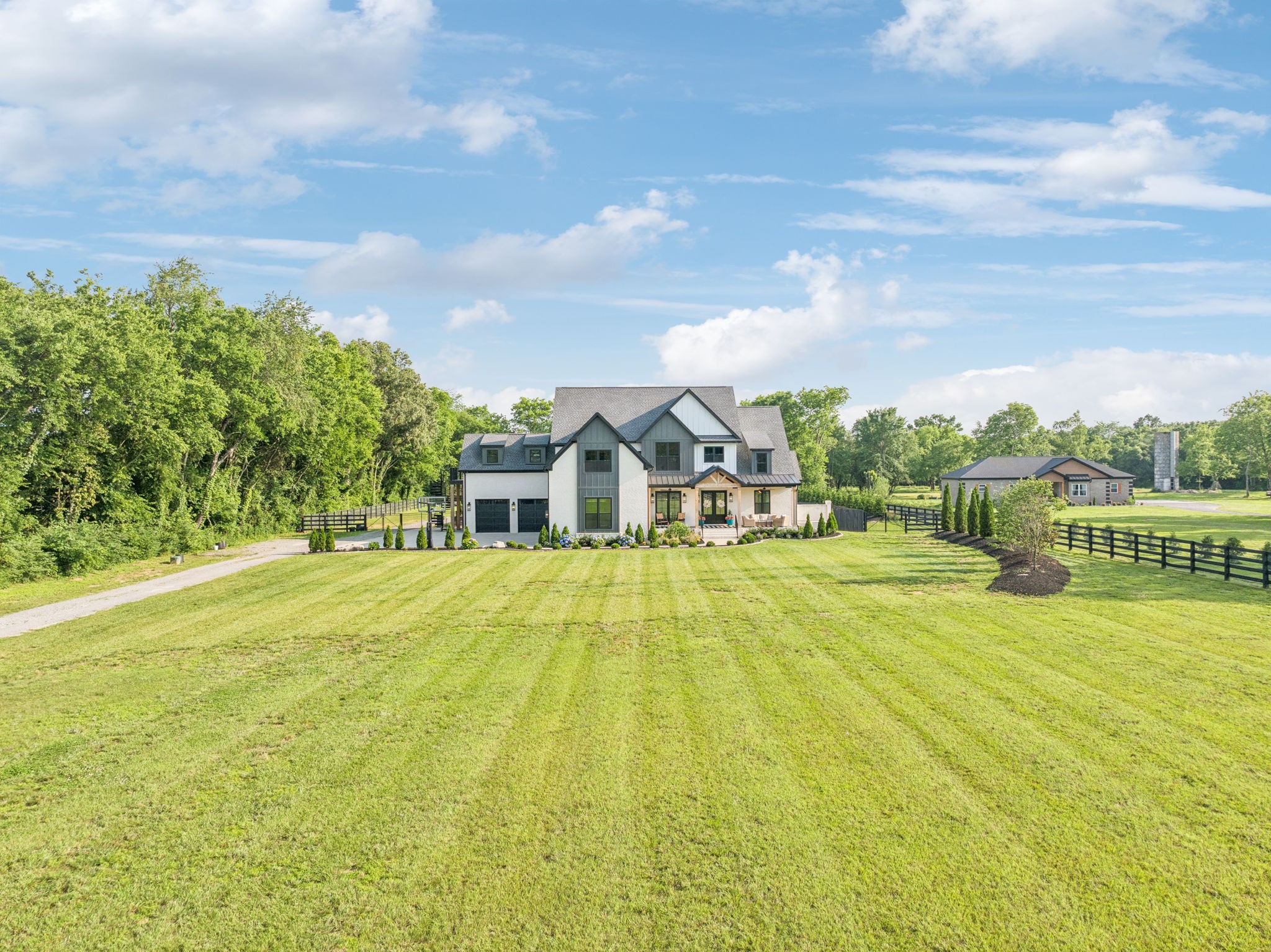 1485 Harrison Road Murfreesboro, TN 37128 - Photo 2 of 92