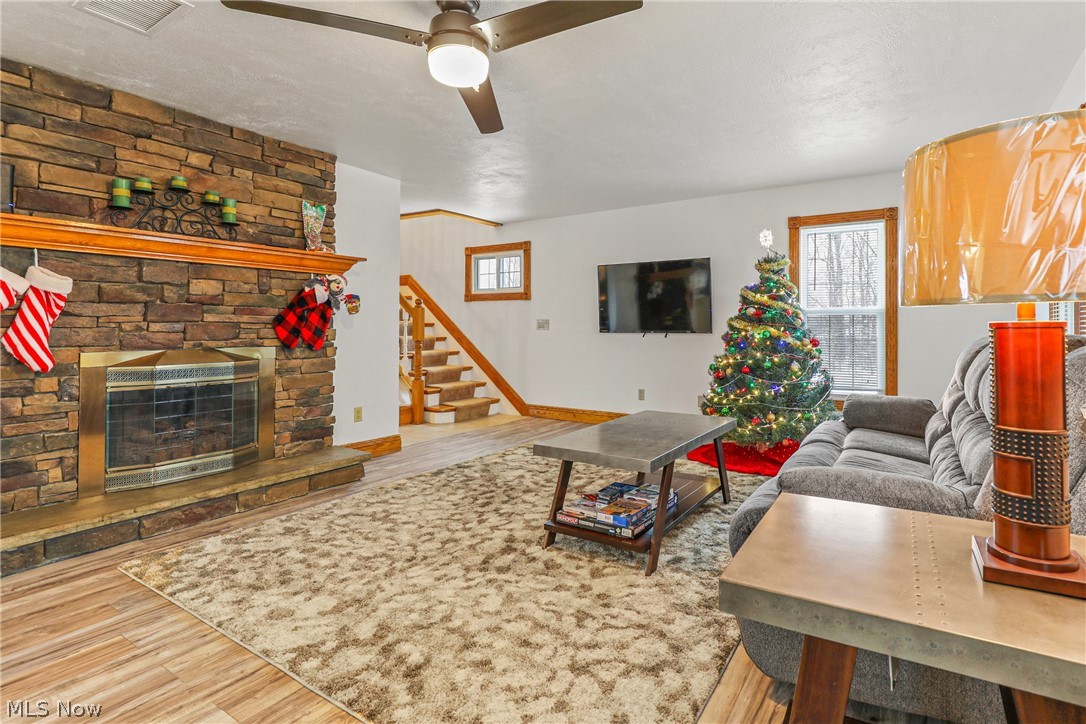 5656 Ledge Road Madison, OH 44057 - Photo 2 of 35