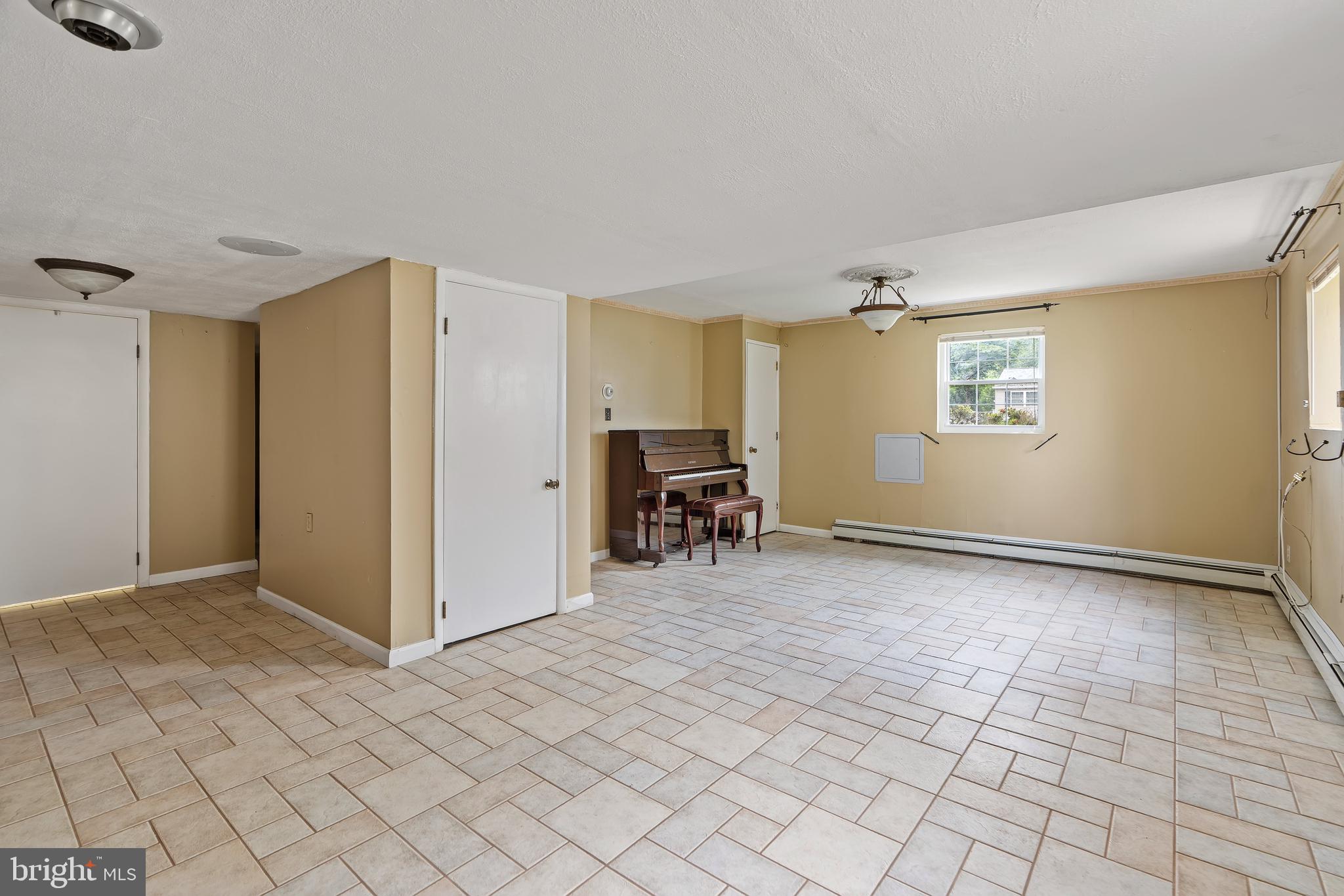 2 St Pats Circle Elkton, MD 21921 - Photo 15 of 22 a view of livingroom with workspace and a window