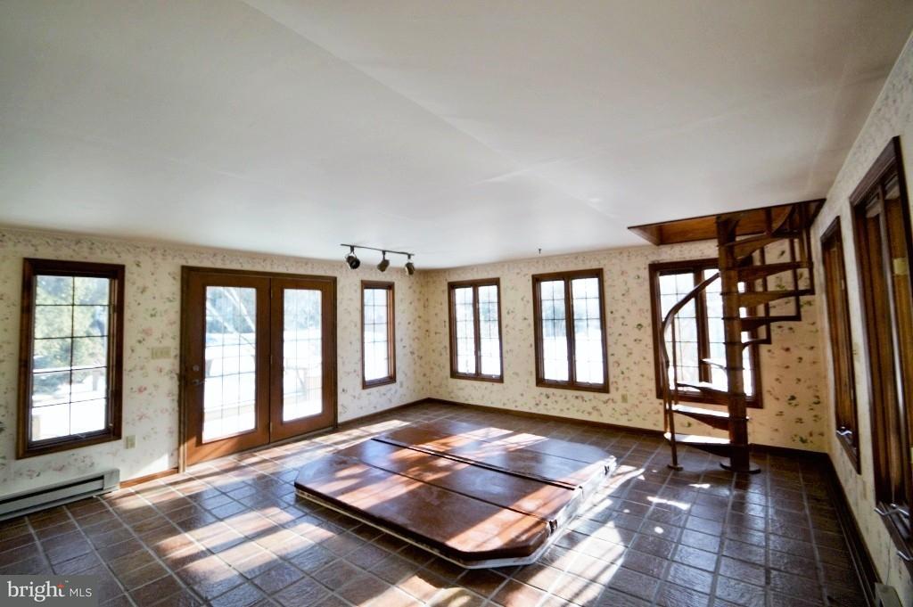 3230 Randy Road Lancaster, PA 17601 - Photo 17 of 19 Gallery Image 17