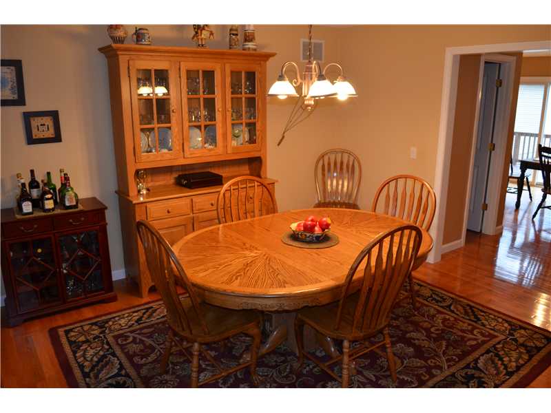44 W Road Burrillville, RI 02859 - Photo 8 of 20 Dining Room.