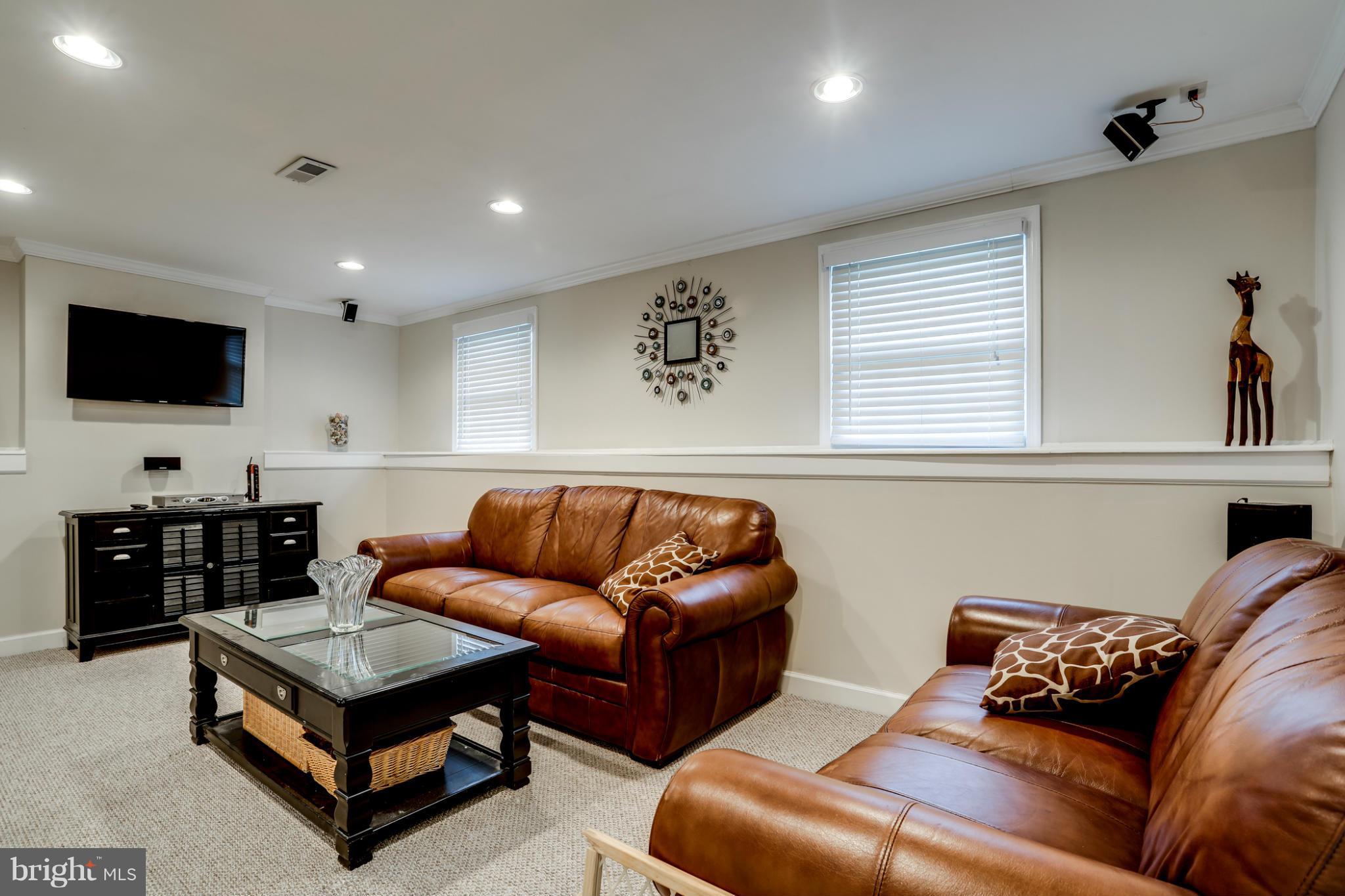 9340 Northgate Road Laurel, MD 20723 - Photo 16 of 30 Family Room