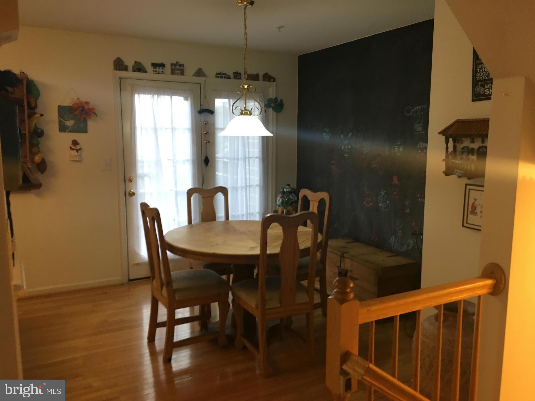 7635 Fairbrook Road Baltimore, MD 21244 - Photo 5 of 19 Dining Room