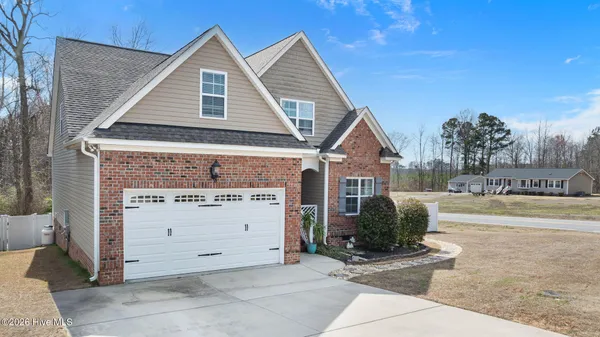 $399,900 | 850 Live Oak Lane, Nashville, NC 27856