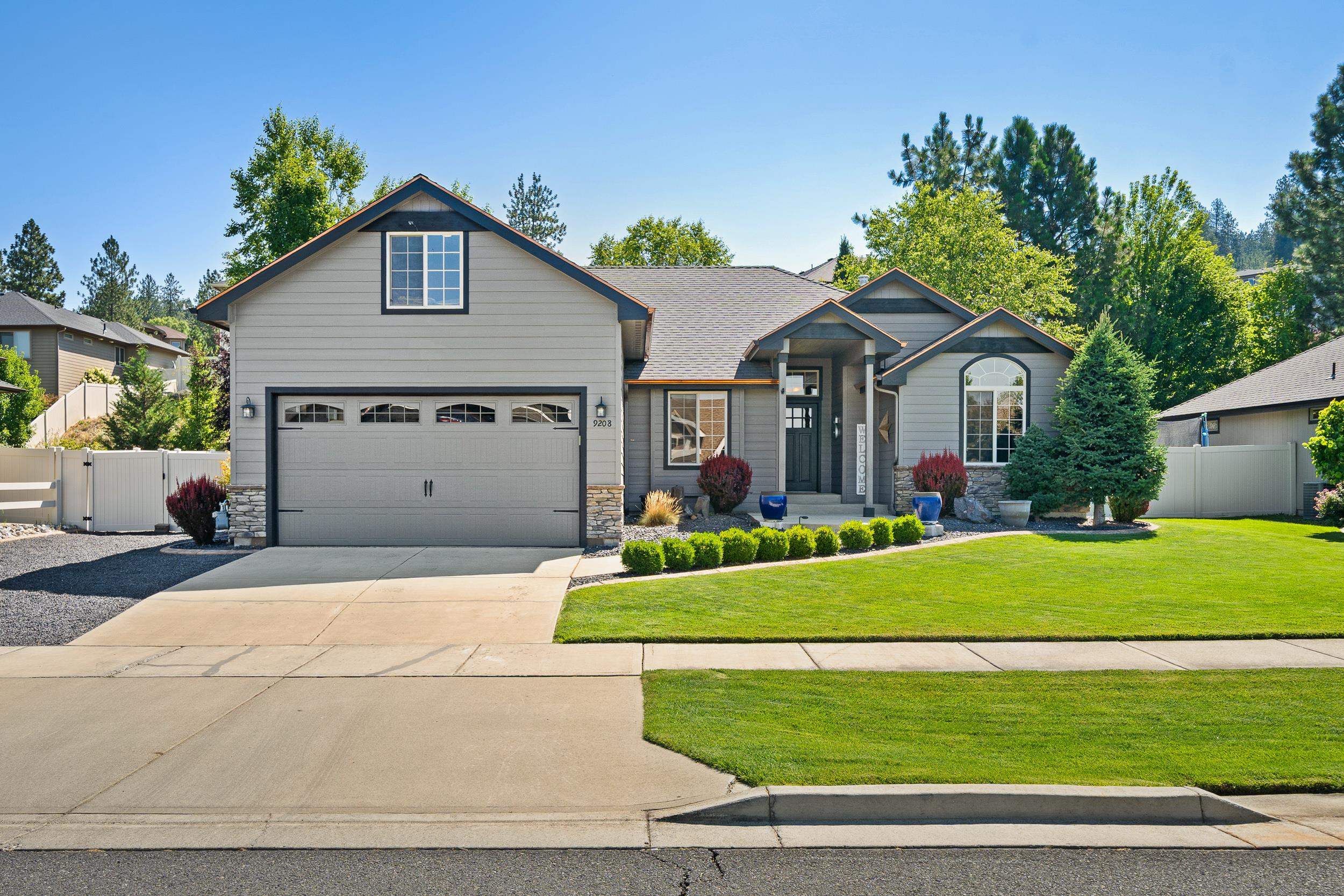 9208 North Seminole Street Spokane, WA 99208 - Photo 2 of 43