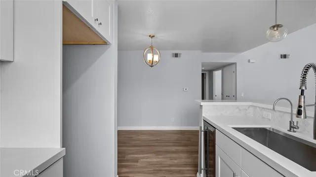 $2,850 | 24491 Valle Del Oro, Unit 201, Newhall, CA 91321