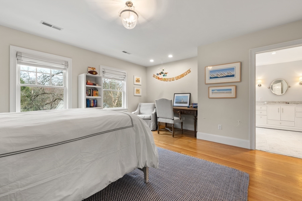 8 Glen Brook Road Wellesley, MA 02481 - Photo 20 of 32