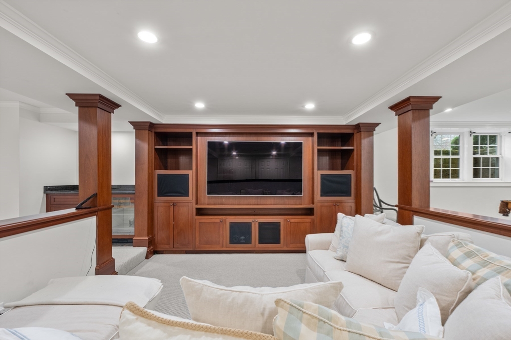 8 Glen Brook Road Wellesley, MA 02481 - Photo 26 of 32