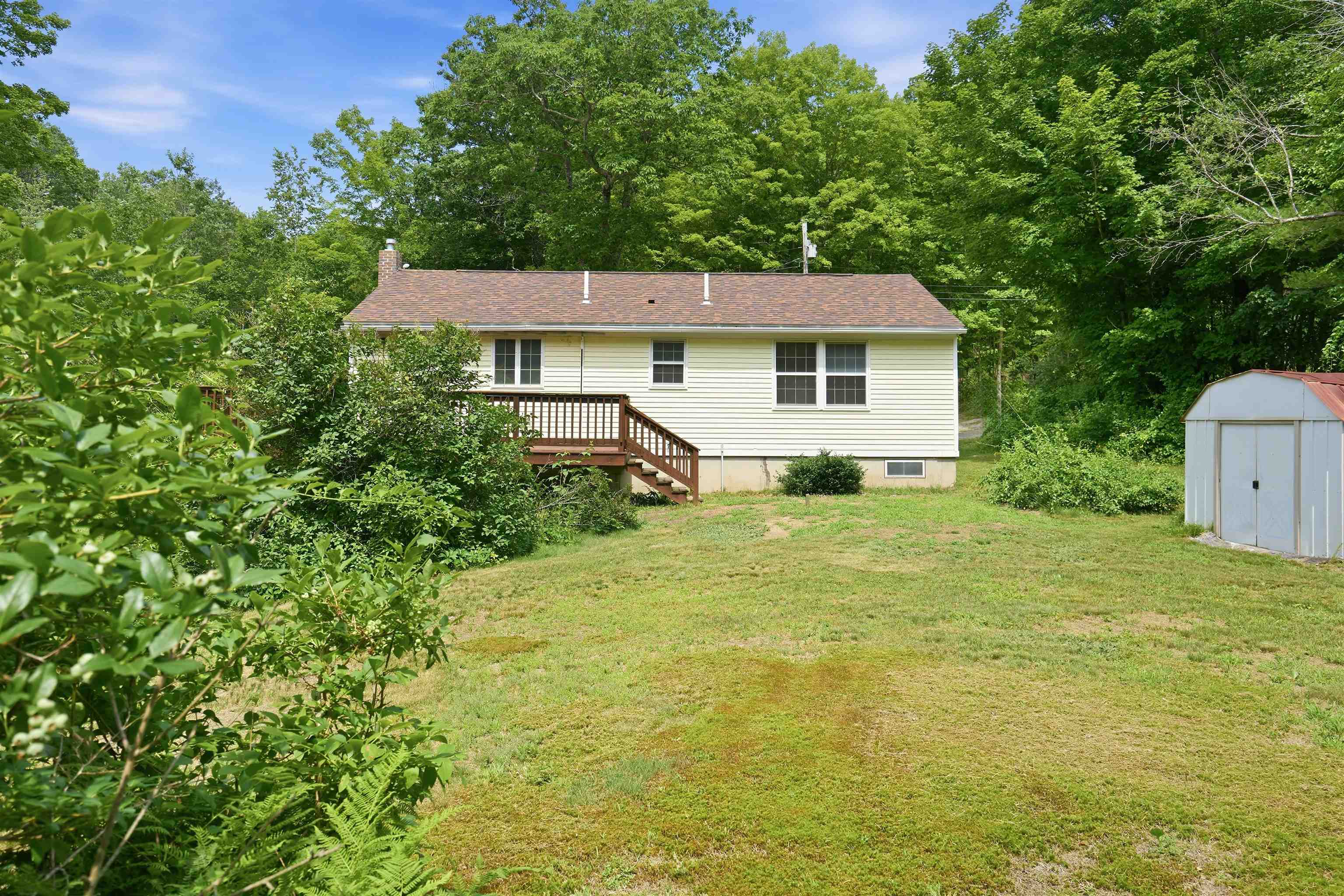 39 Old Center Harbor Road Meredith, NH 03253 - Photo 11 of 48