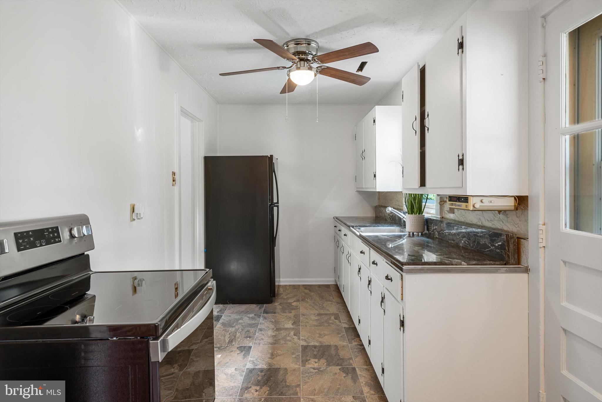 475 Banks Fort Road Strasburg, VA 22657 - Photo 12 of 21 Gallery Image 12