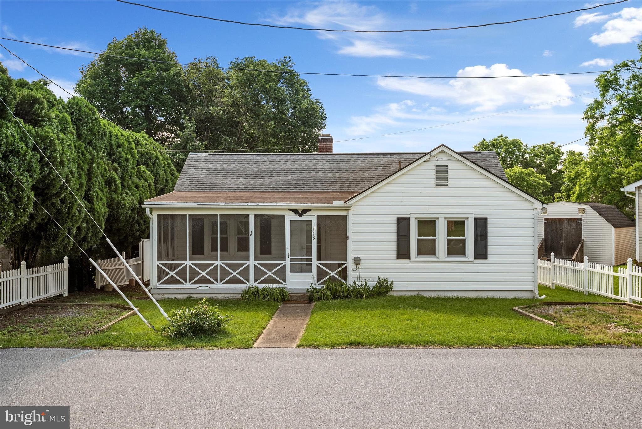 475 Banks Fort Road Strasburg, VA 22657 - Photo 3 of 21 Gallery Image 3