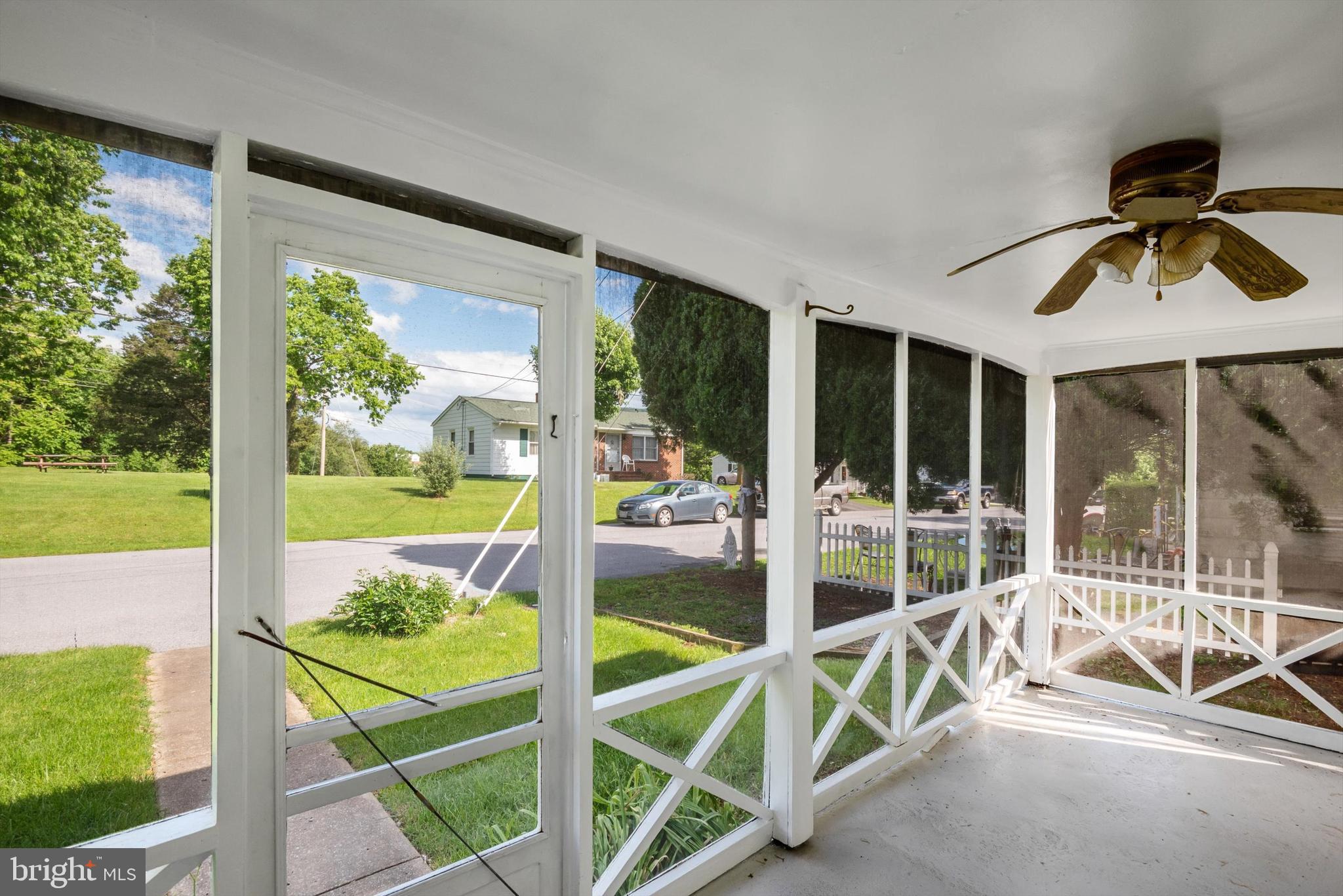 475 Banks Fort Road Strasburg, VA 22657 - Photo 6 of 21 Gallery Image 6