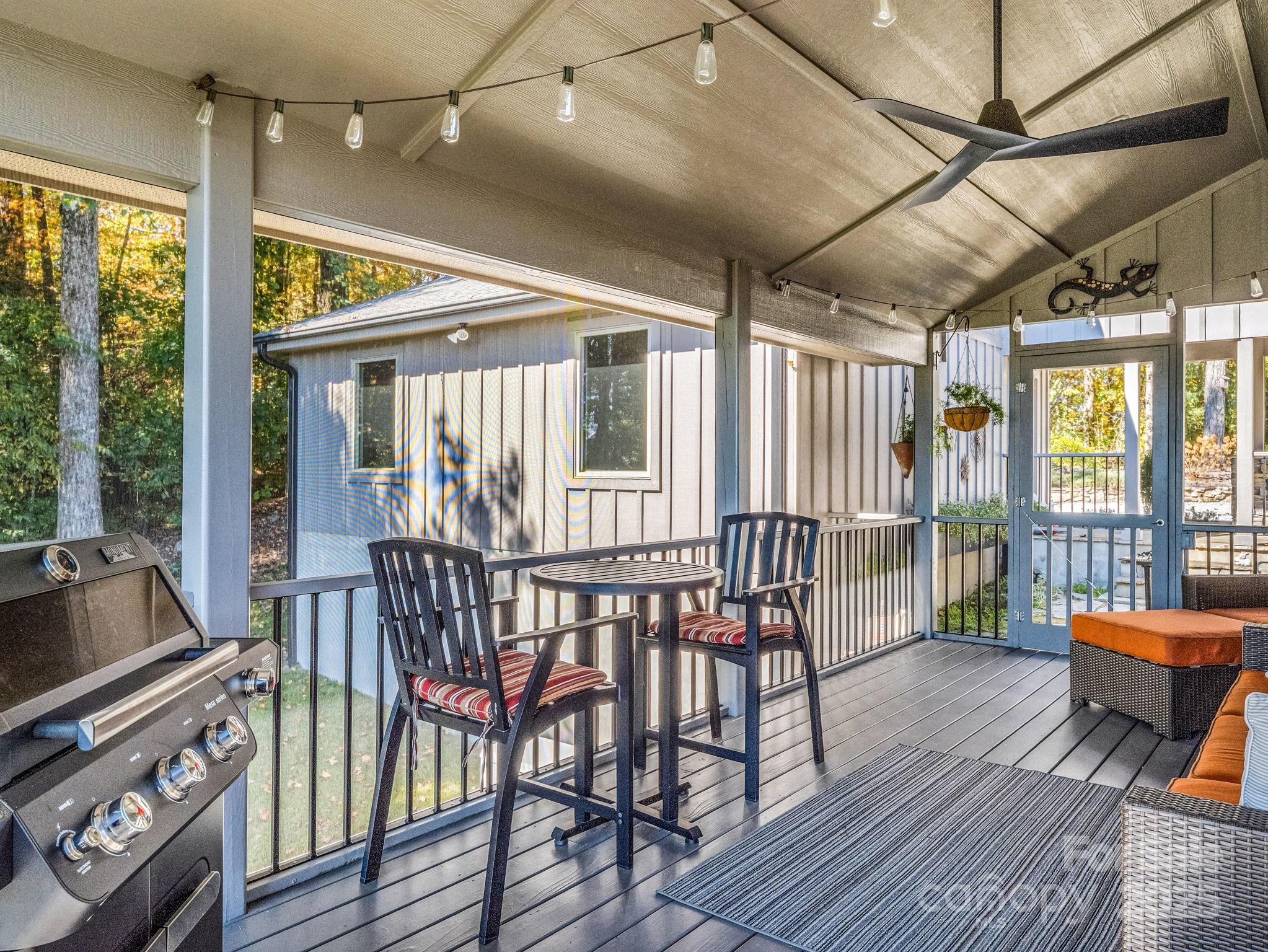 142 Judds Peak Road Saluda, NC 28773 - Photo 31 of 48 Gallery Image 31