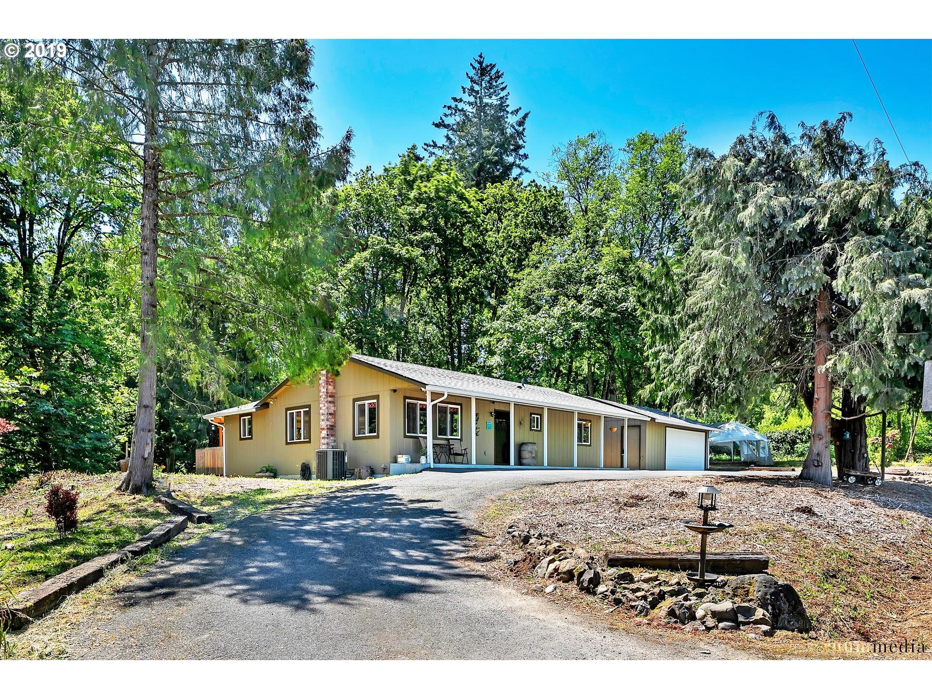 19100 Northwest Logie Trail Road Portland, OR 97231 - Photo 28 of 29 Gallery Image 28
