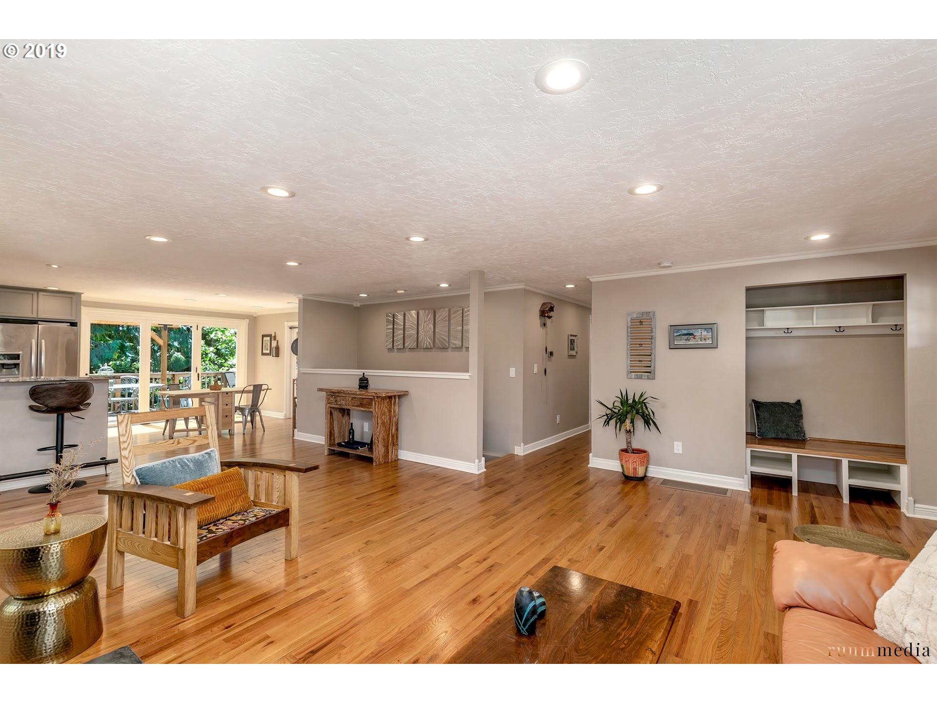 19100 Northwest Logie Trail Road Portland, OR 97231 - Photo 5 of 29 Great Room