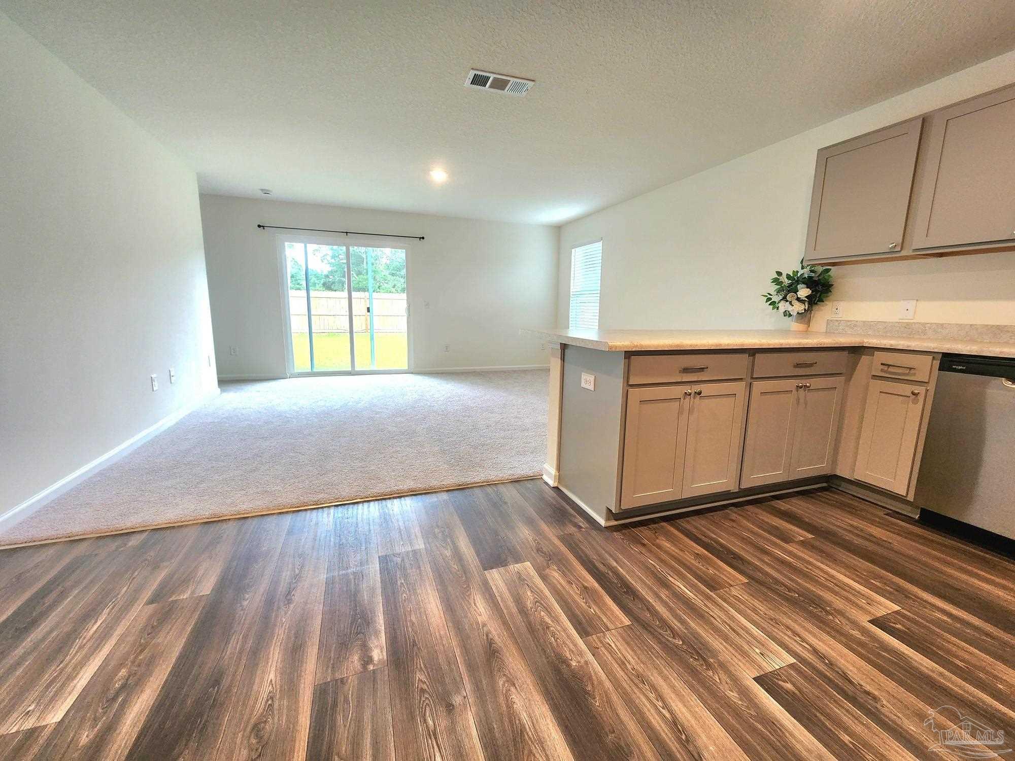 7840 Maxton Road Pensacola, FL 32514 - Photo 4 of 17