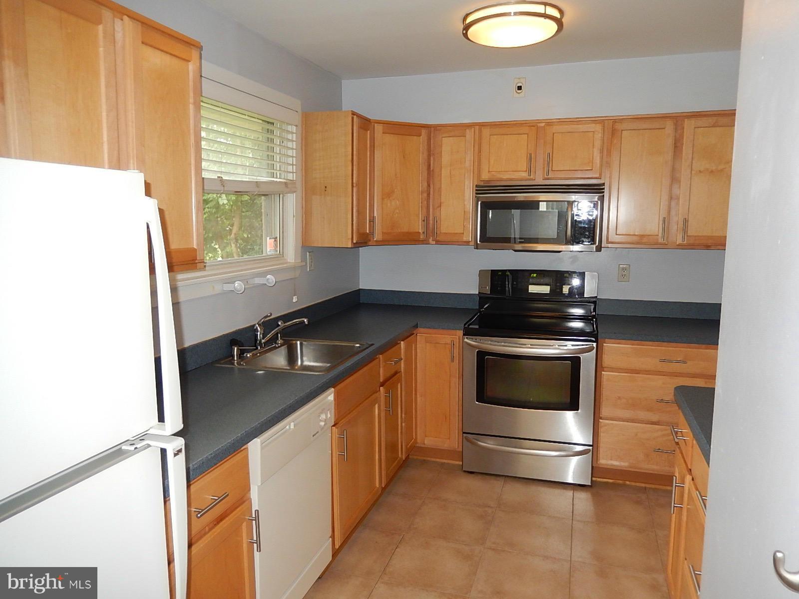 1812 Belvedere Boulevard Silver Spring, MD 20902 - Photo 11 of 26 Kitchen