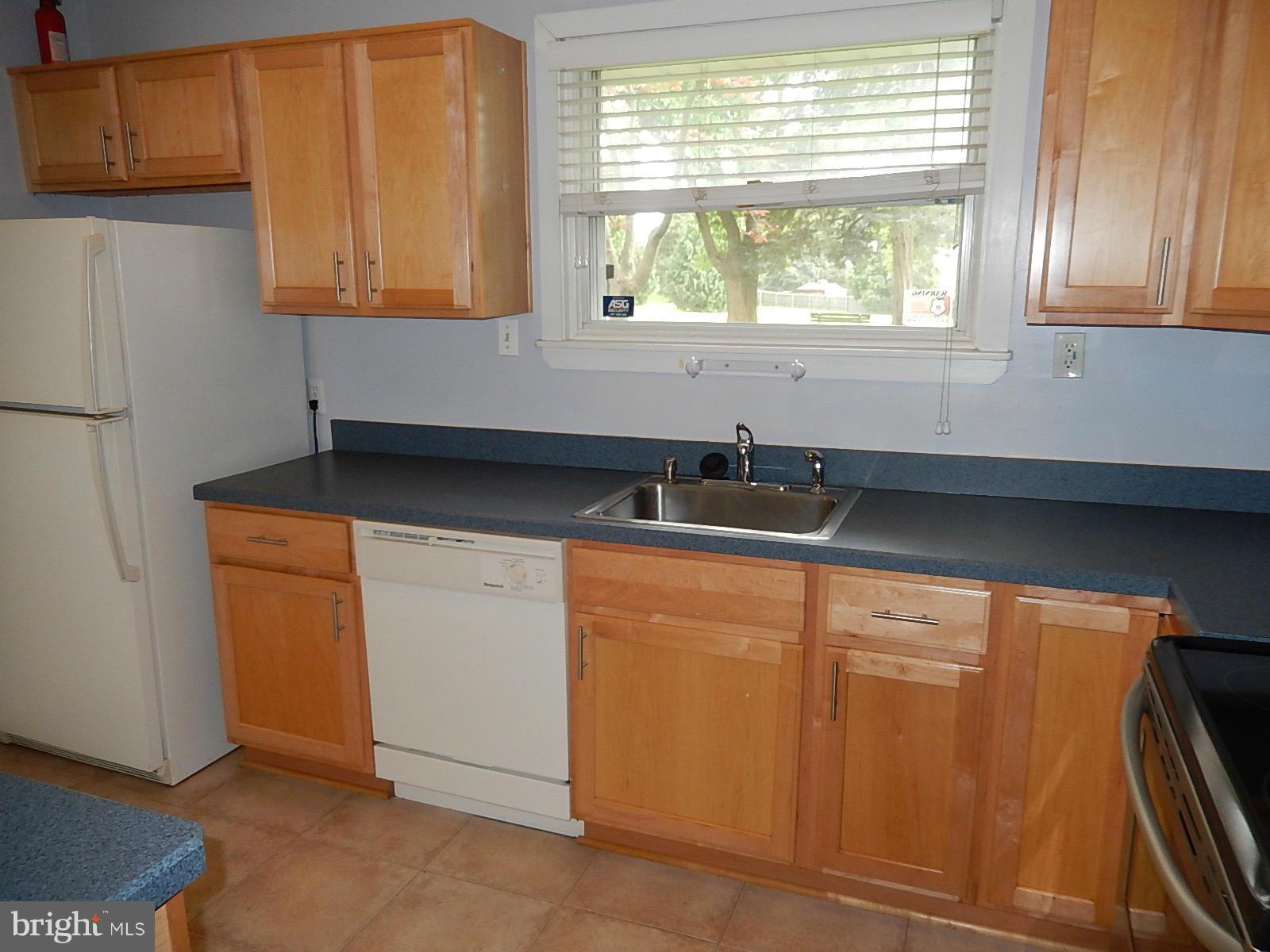 1812 Belvedere Boulevard Silver Spring, MD 20902 - Photo 12 of 26 Kitchen