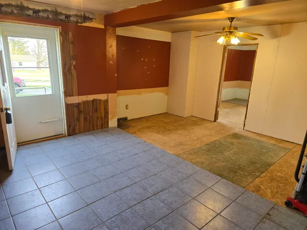 $119,000 | 126 Bunker Hill Street, Potosi, WI 53820