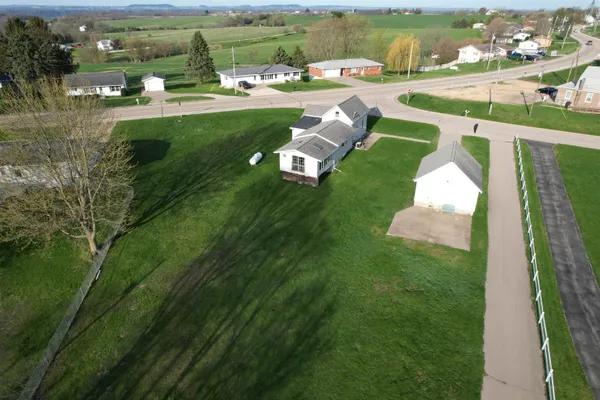 $119,000 | 126 Bunker Hill Street, Potosi, WI 53820