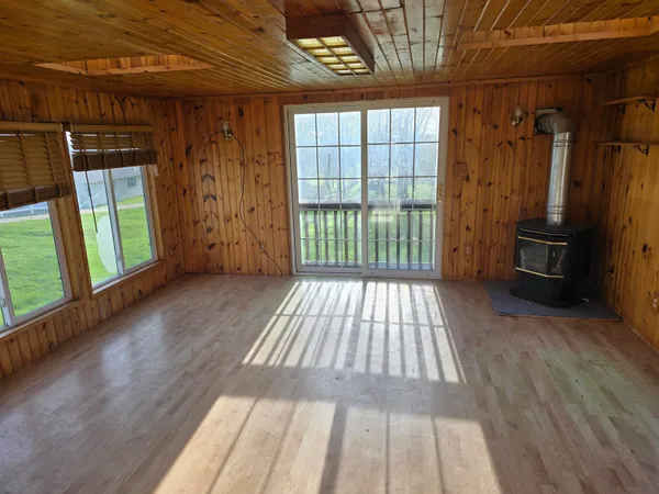 $119,000 | 126 Bunker Hill Street, Potosi, WI 53820