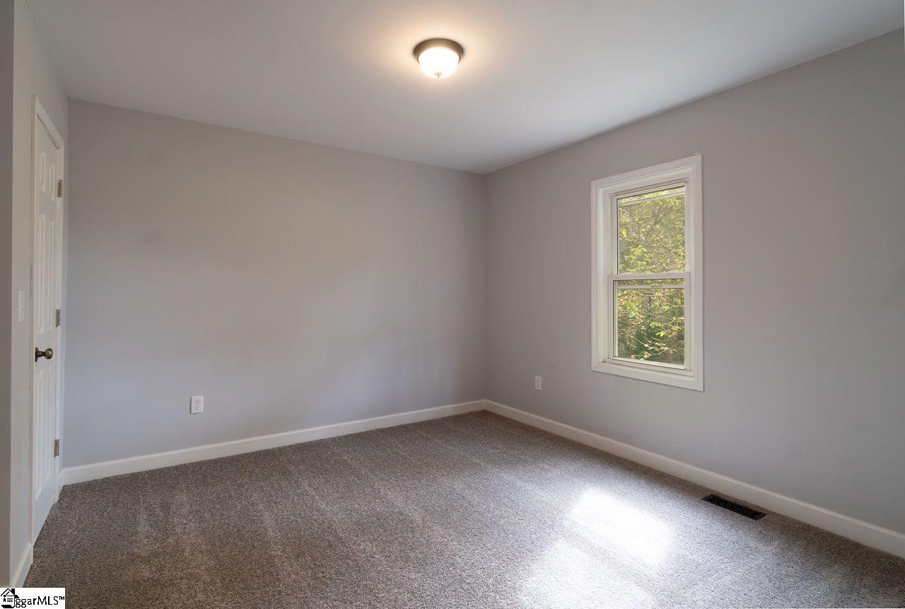 534 Runnymeade Road Pickens, SC 29671 - Photo 15 of 21 Gallery Image 15