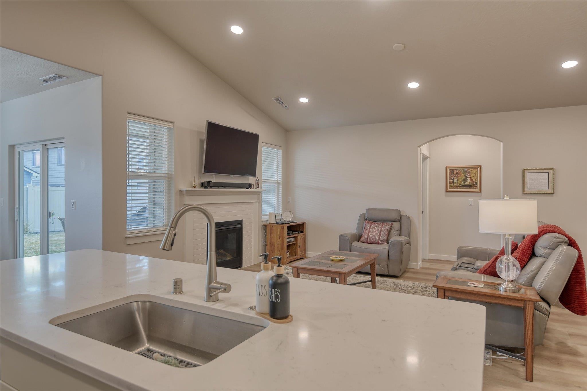 2263 West Maxine Avenue Spokane, WA 99208 - Photo 13 of 43