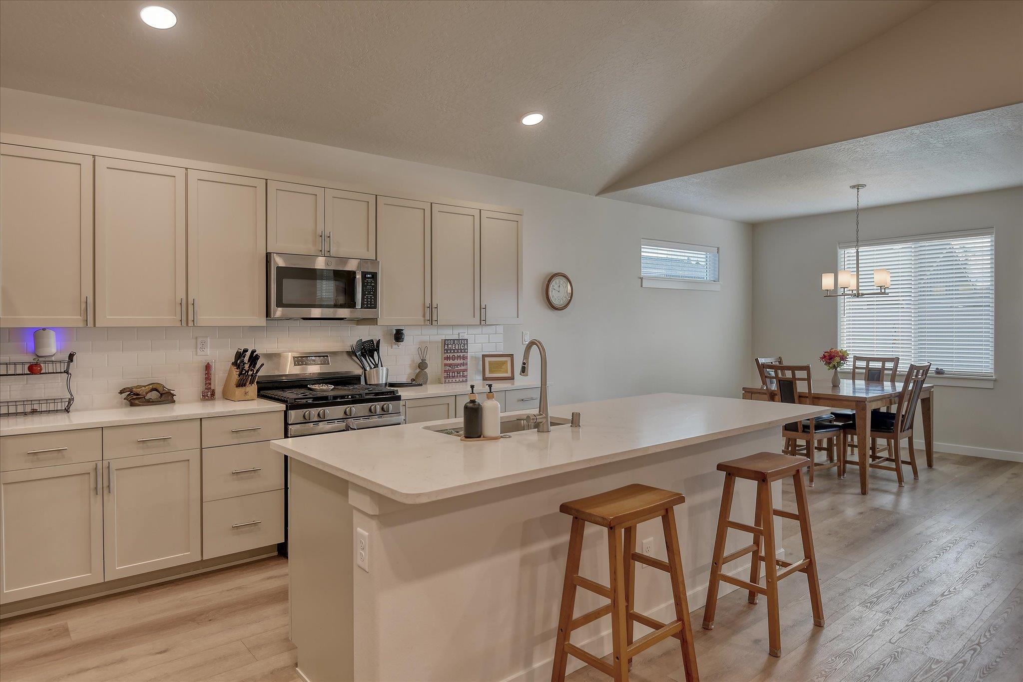 2263 West Maxine Avenue Spokane, WA 99208 - Photo 8 of 43