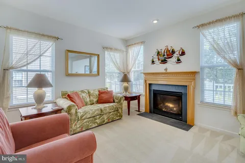 $310,000 | 10049 Saw Mill Way, Unit 401B4, Millsboro, DE 19966