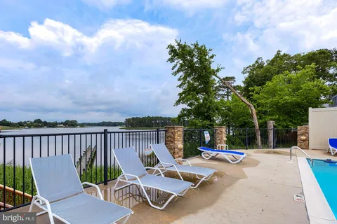 $310,000 | 10049 Saw Mill Way, Unit 401B4, Millsboro, DE 19966