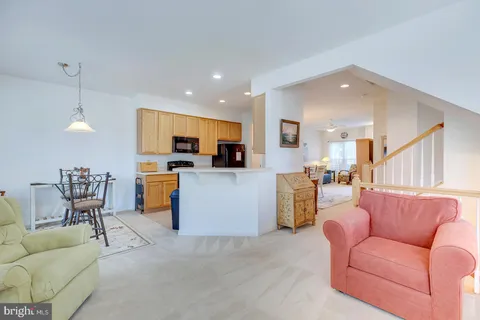 $310,000 | 10049 Saw Mill Way, Unit 401B4, Millsboro, DE 19966