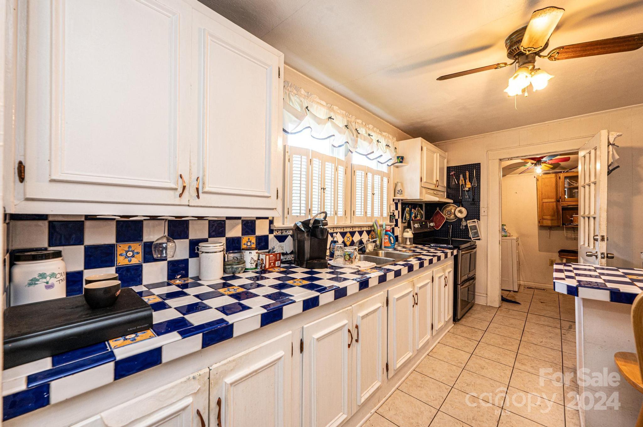 416 4th Street Southwest Conover, NC 28613 - Photo 16 of 37 Gallery Image 16