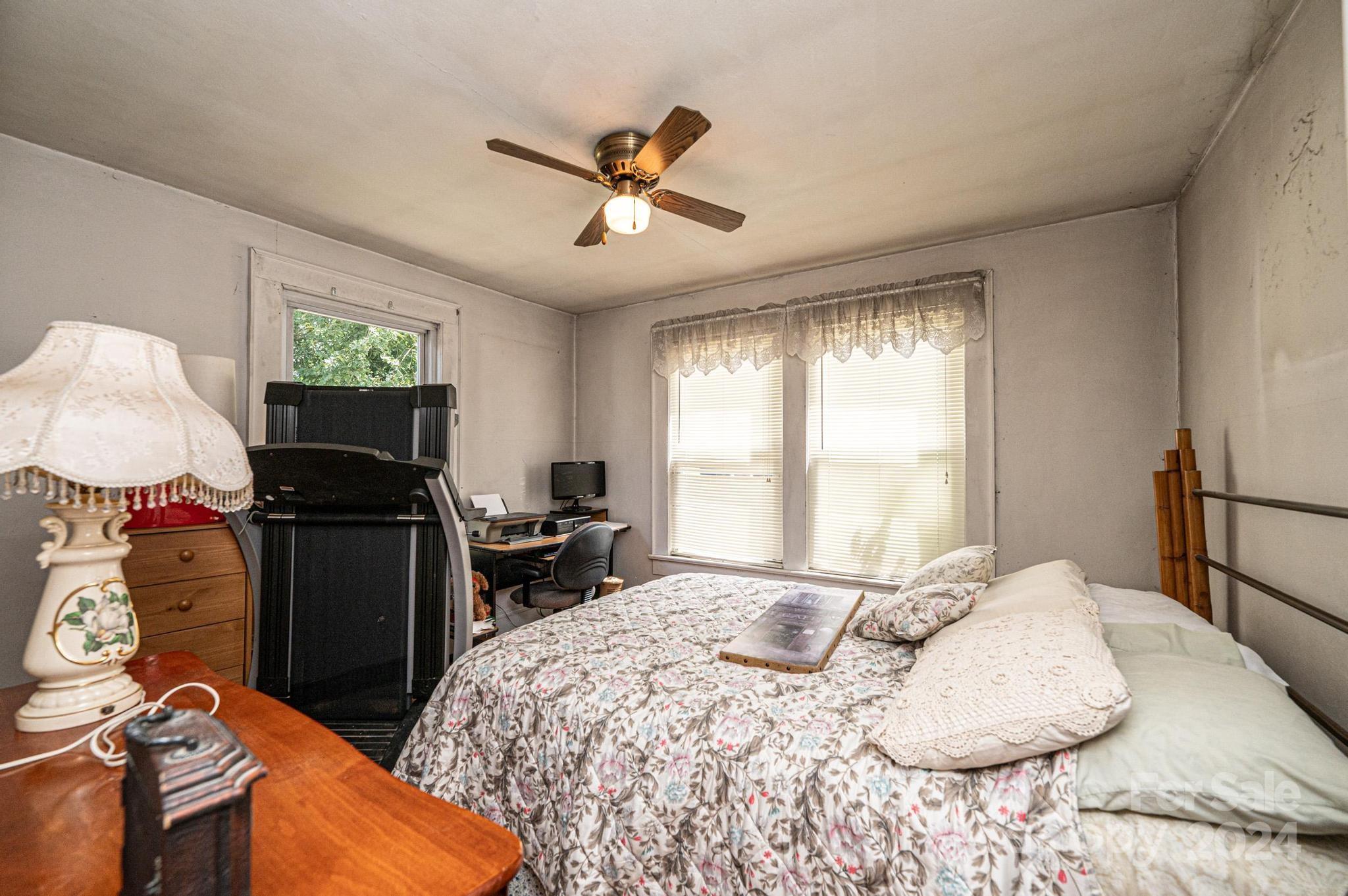416 4th Street Southwest Conover, NC 28613 - Photo 25 of 37 Gallery Image 25