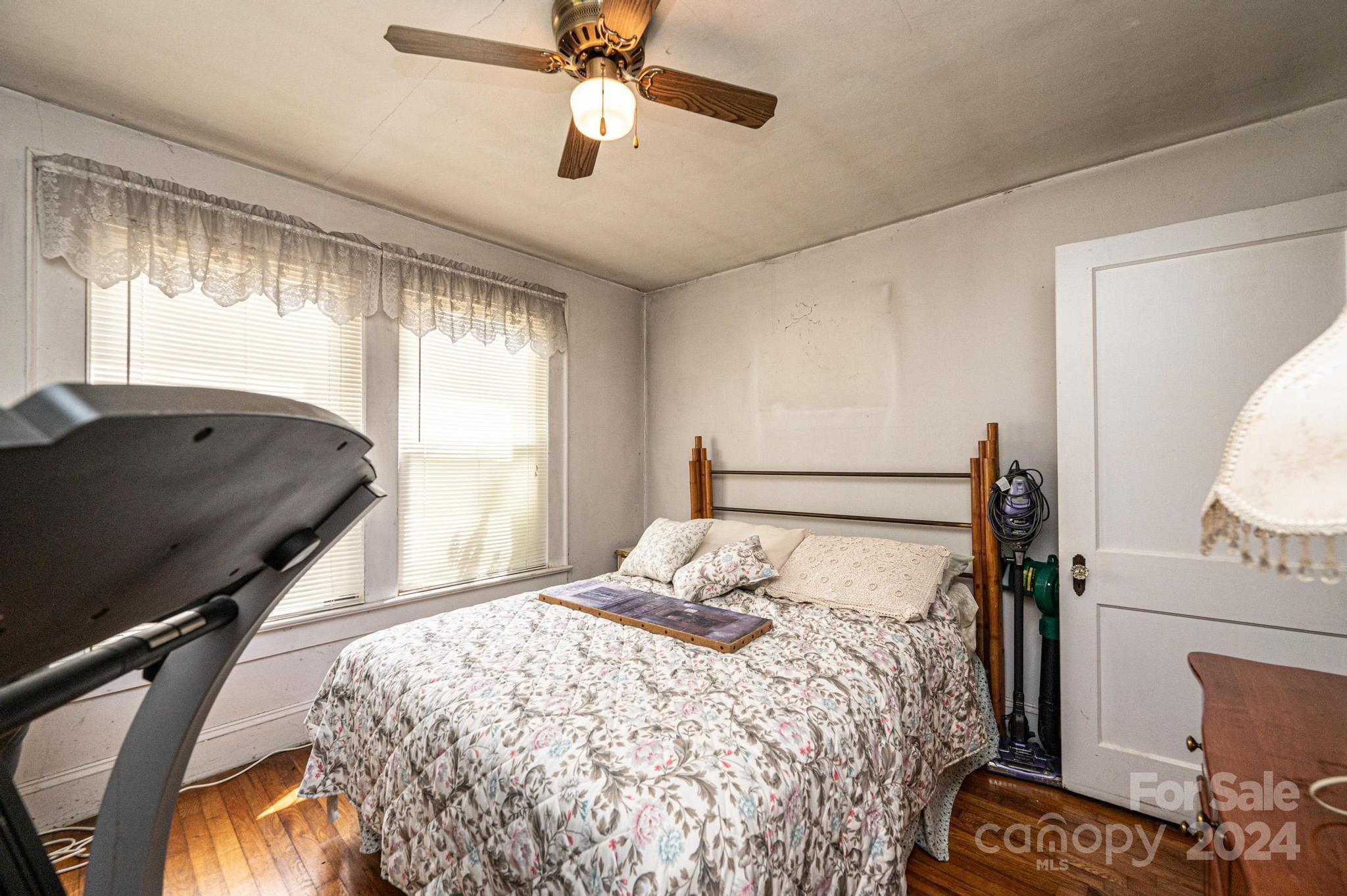 416 4th Street Southwest Conover, NC 28613 - Photo 26 of 37 Gallery Image 26