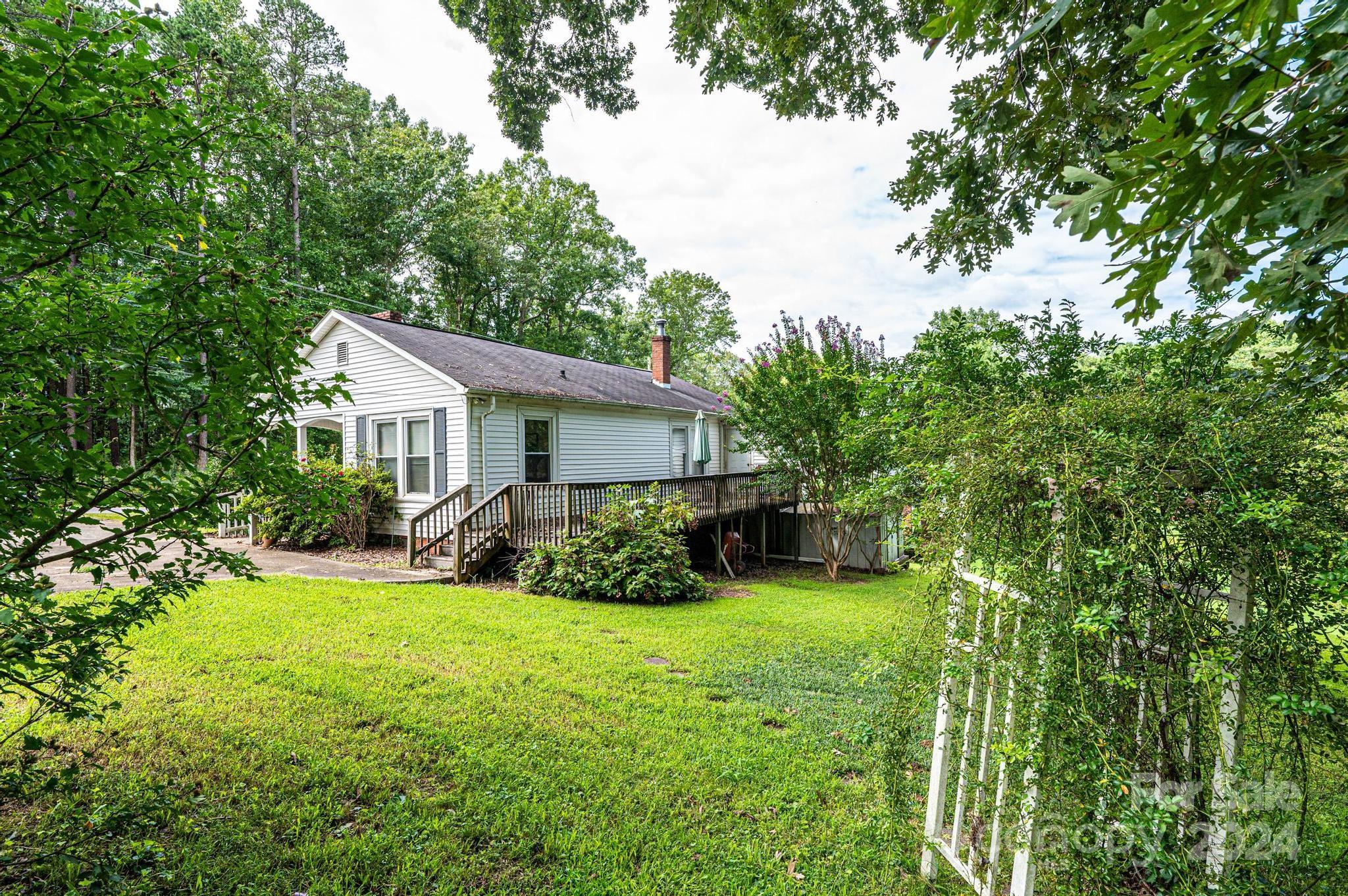 416 4th Street Southwest Conover, NC 28613 - Photo 29 of 37 Gallery Image 29