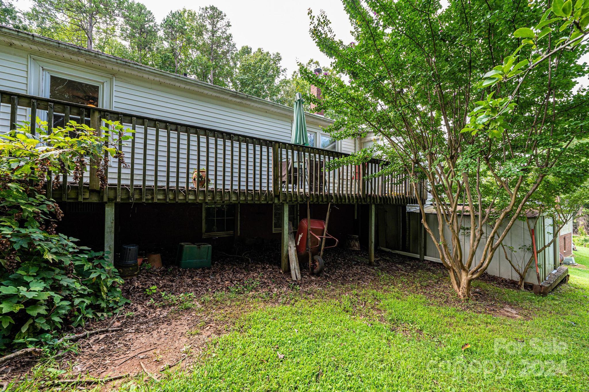 416 4th Street Southwest Conover, NC 28613 - Photo 34 of 37 Gallery Image 34