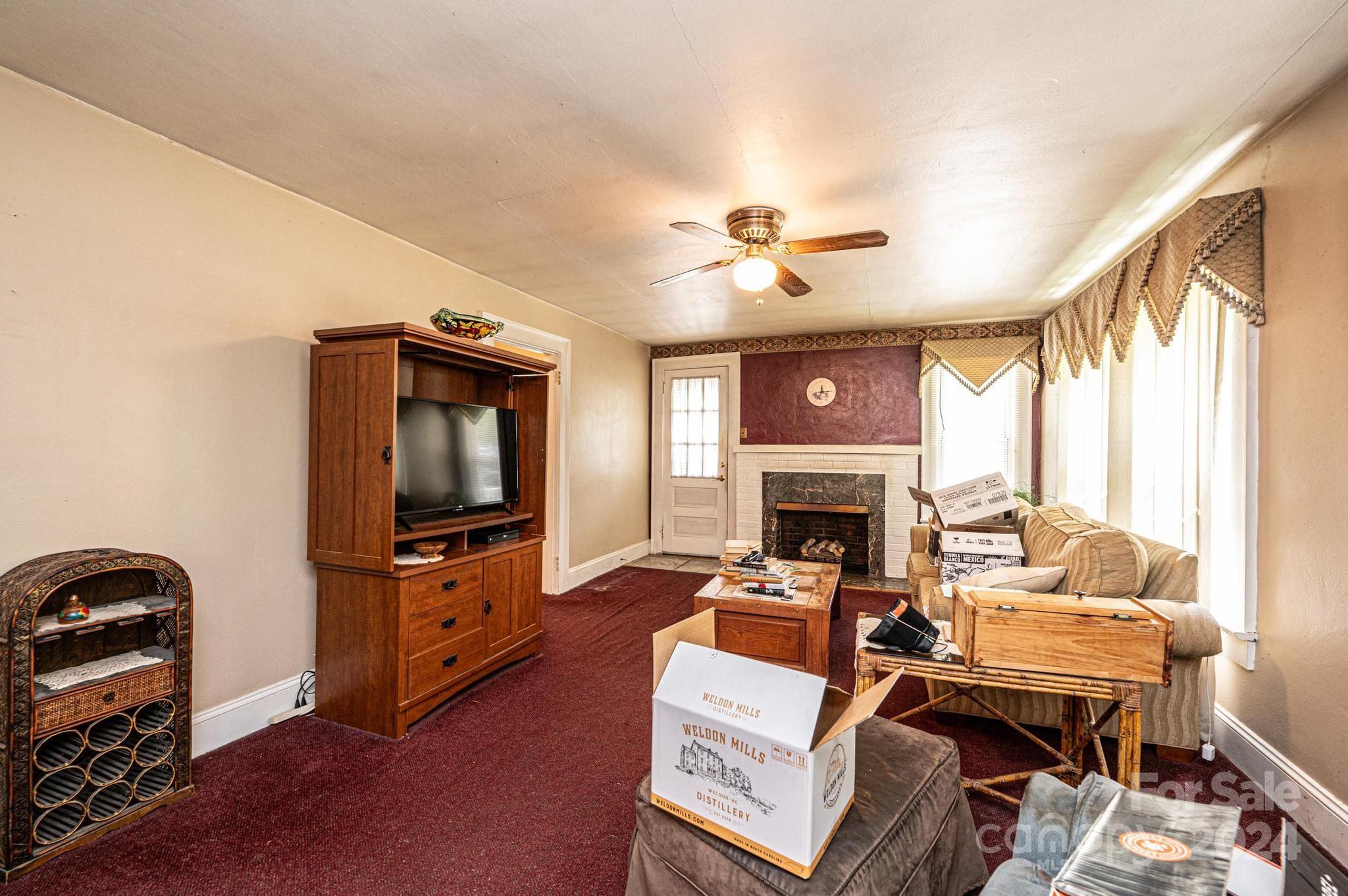 416 4th Street Southwest Conover, NC 28613 - Photo 7 of 37 Gallery Image 7