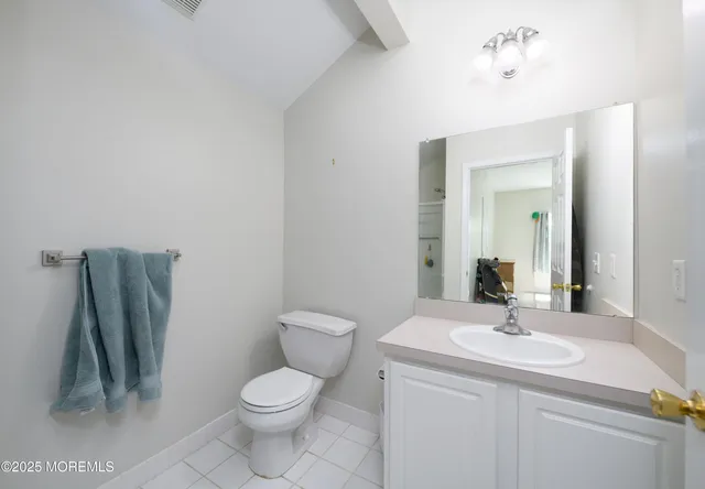 $560,000 | 24 Topeka Court, Tinton Falls, NJ 07712