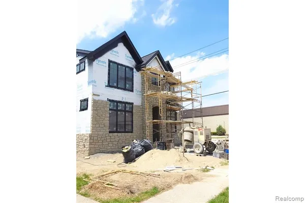 $1,500,000 | 799 North Harvey Street, Plymouth, MI 48170