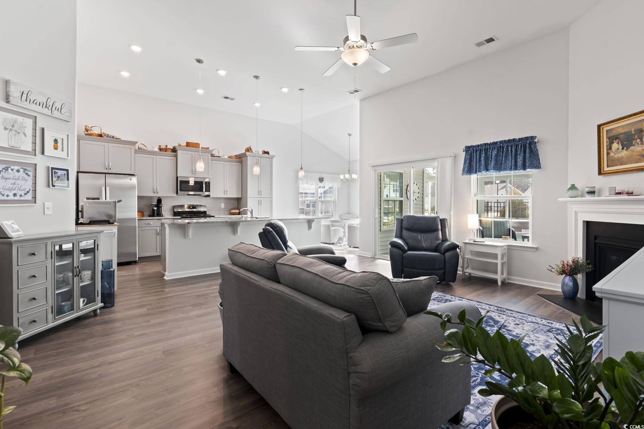 432 Heathside Street Murrells Inlet, SC 29576 - Photo 12 of 33