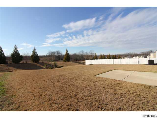 8615 Heartleaf Road Charlotte, NC 28227 - Photo 2 of 16 Gallery Image 2