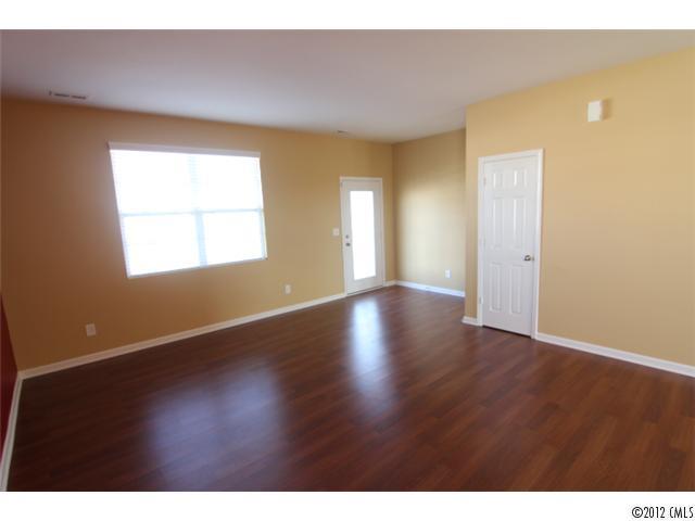 8615 Heartleaf Road Charlotte, NC 28227 - Photo 4 of 16 Gallery Image 4