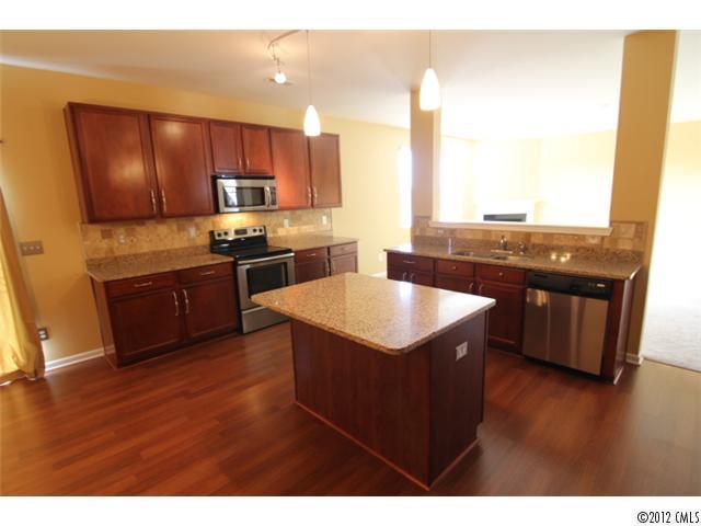 8615 Heartleaf Road Charlotte, NC 28227 - Photo 7 of 16 Gallery Image 7