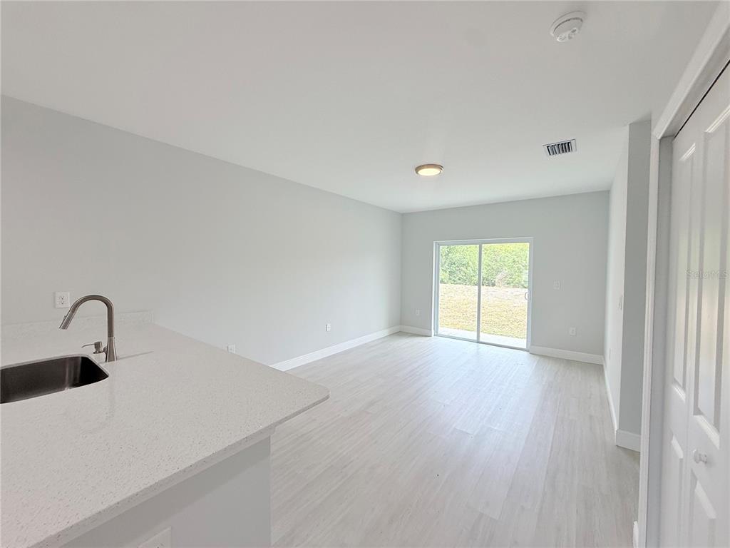 11223 Pendleton Avenue Englewood, FL 34224 - Photo 5 of 16