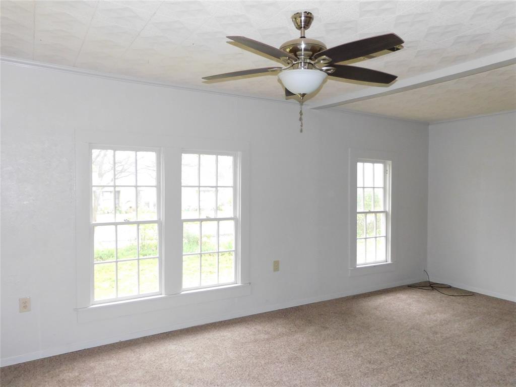 307 Northeast 5th Street Hubbard, TX 76648 - Photo 15 of 40