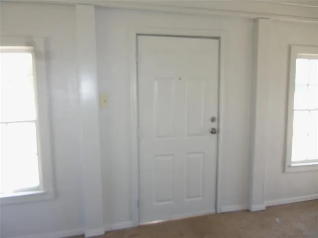 $169,000 | 307 Northeast 5th Street, Hubbard, TX 76648