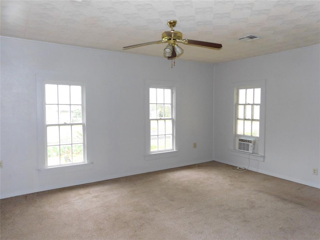 307 Northeast 5th Street Hubbard, TX 76648 - Photo 24 of 40