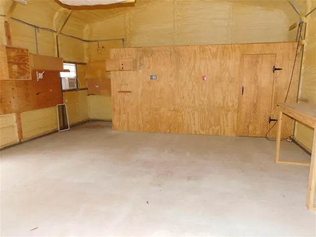 $169,000 | 307 Northeast 5th Street, Hubbard, TX 76648