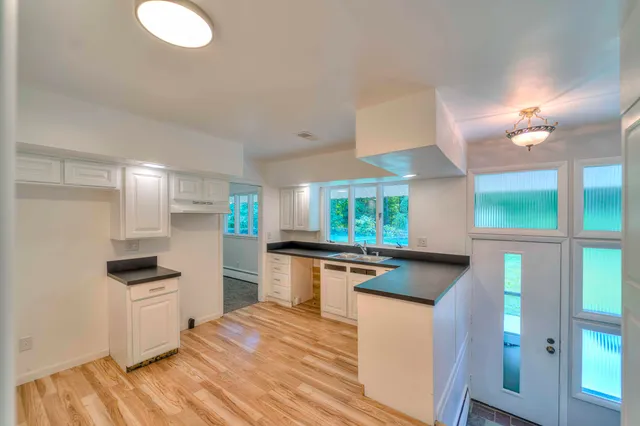 $319,900 | 2780 Brookside Boulevard, Jackson, MI 49203