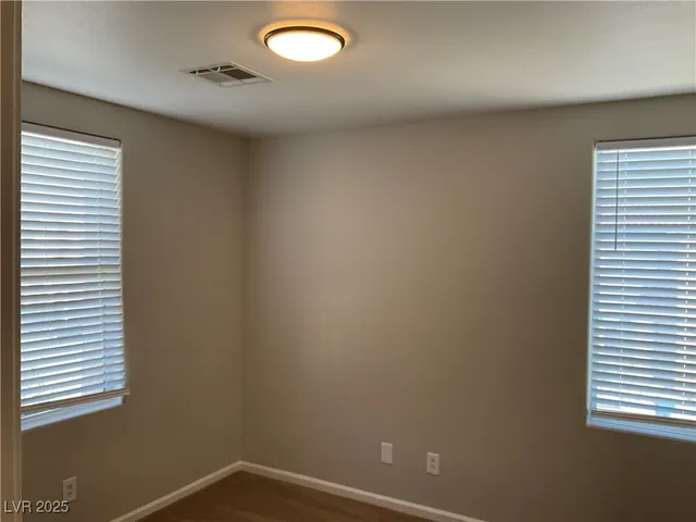 $1,850 | 5851 West Santoli Avenue, Las Vegas, NV 89139